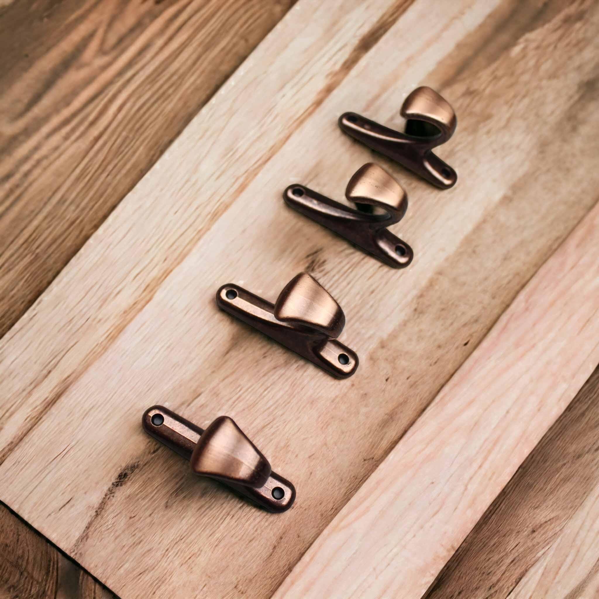 Metal Otantik Dolap ve Kapı Askısı